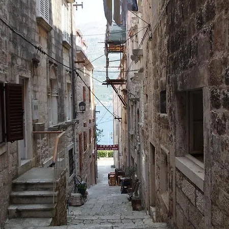 Chupa Apartman *