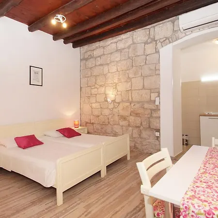 Chupa Apartment Korcula Town